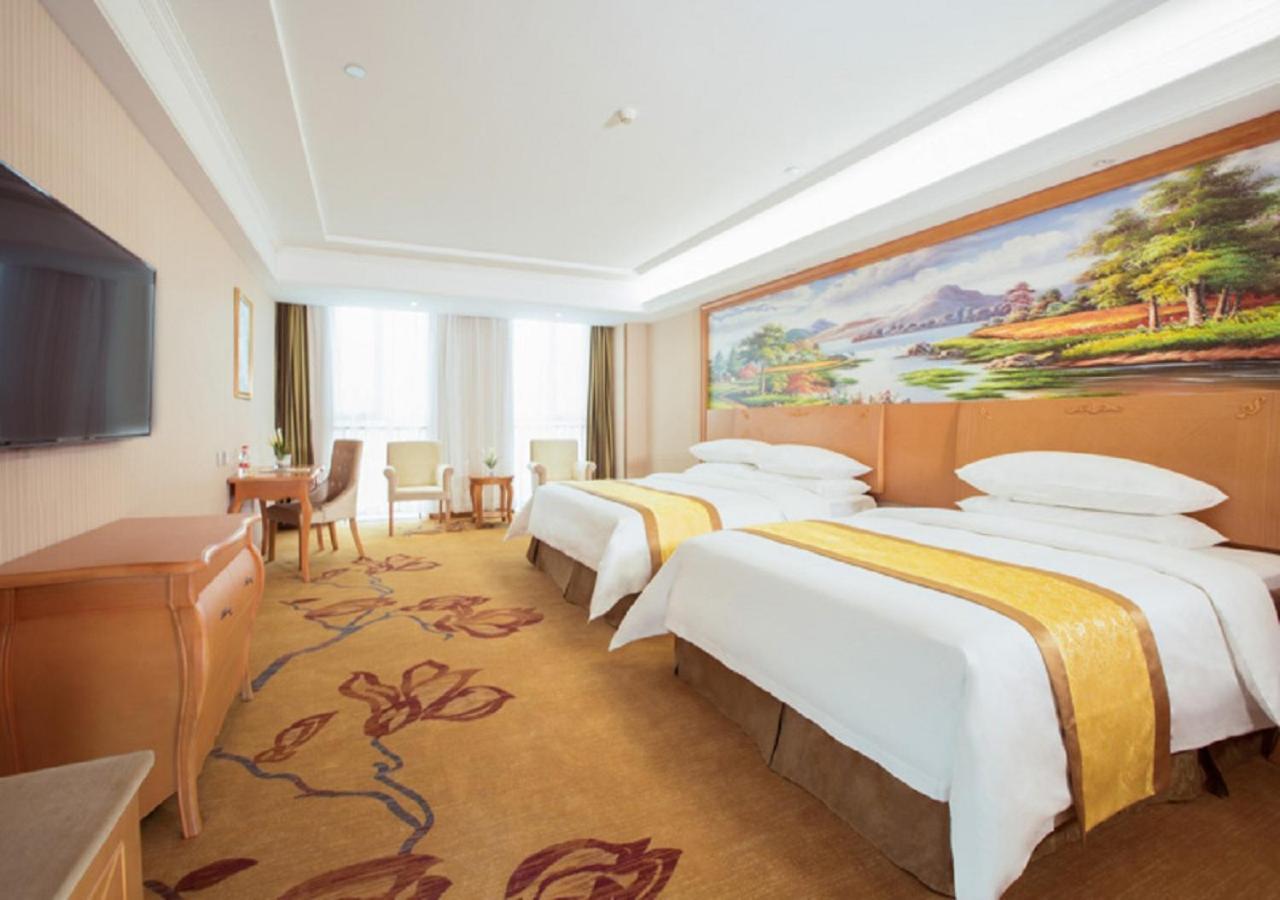 Vienna Classic Hotel Xi'an  Exteriör bild